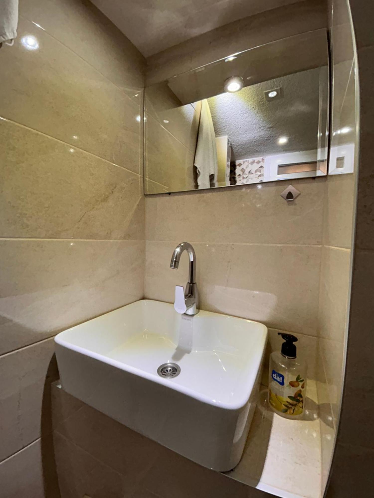Latin Bridge Apartment Сараево Екстериор снимка