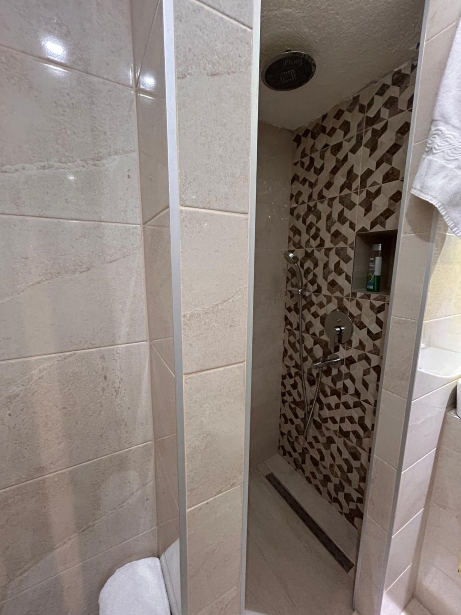 Latin Bridge Apartment Сараево Екстериор снимка